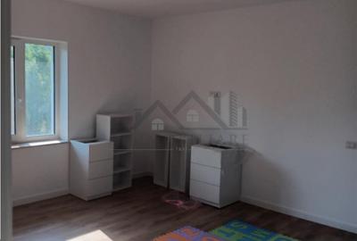 Casă cu 5 camere cu Teren 500 Mp în Bârnova - 16