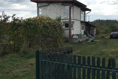 Teren de 1200 mp, în Central - 4