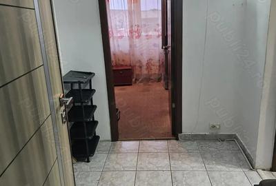 Apartament cu 2 camere semidecomandat în Micălaca - 1