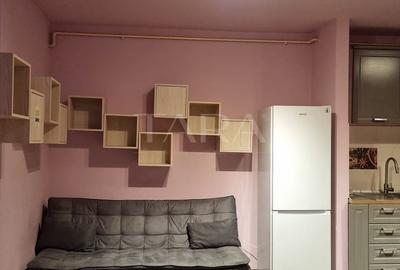 Apartament cu 3 camere semidecomandat în Florești - 2
