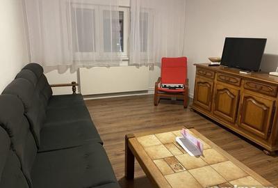 Apartament cu 2 camere decomandat în Gara de Nord