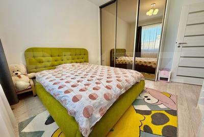 Apartament cu 3 camere semidecomandat, mobilat în Florești - 5