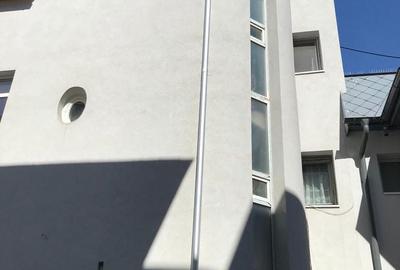 Apartament cu 5 camere în Sud - 13