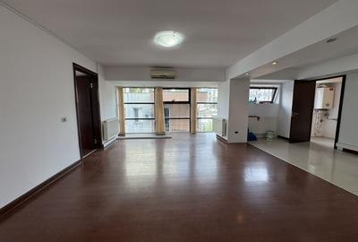 Birou, de 130 mp, în Unirii - 3