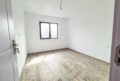 Casă cu 4 camere cu Teren 500 Mp în Drăganu - 7