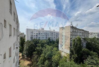 Vanzare apartament 2 camere Drumul Taberei metrou Raul Do...