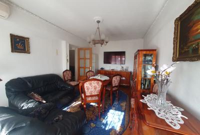 Apartament cu 4 camere decomandat în Sud - 9