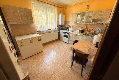 Apartament cu 2 camere decomandat, mobilat în Florești - 2