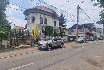 Casă cu 5 camere cu Teren 500 Mp în Central - 13