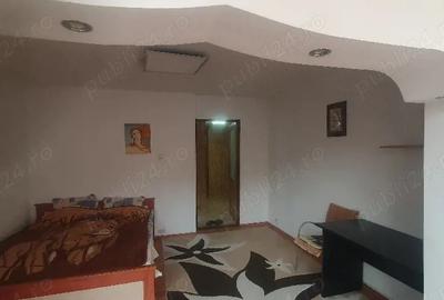 Apartament cu 2 camere decomandat în Central - 1