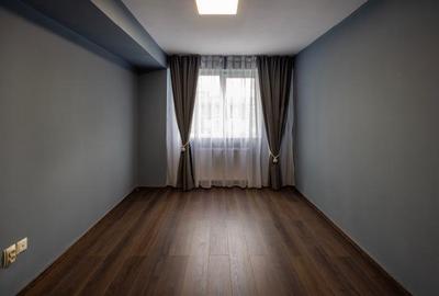 Apartament 3 camere Tractorul,etajul 1,2 gr.sanitare,135000Euro - 6