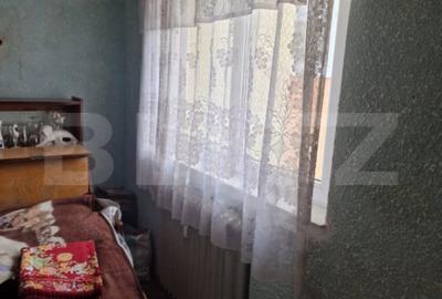 Apartament cu 4 camere decomandat în Universității - 8