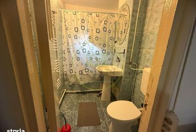 Apartament cu 2 camere semidecomandat în Lăpuș