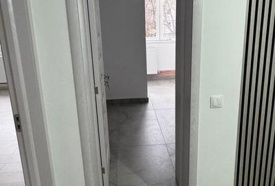Apartament cu 2 camere decomandat în Central - 4