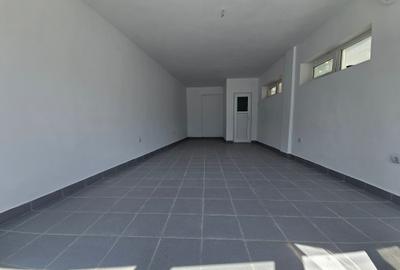 Spațiu comercial, de 35 mp, în Trocadero - 2