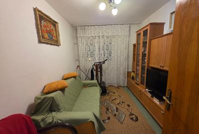 Titan, 5 minute metrou, strandul Cara, pe strada Stanila, bloc H, 4 etaje - 13