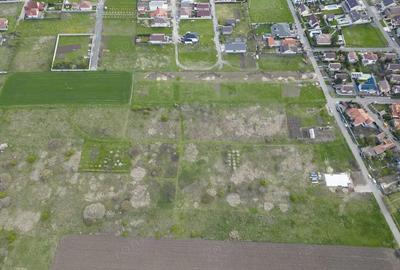 TEren intravilan Gradiste - 1