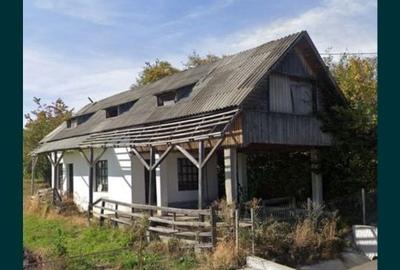 Casă cu 3 camere în Șurdești - 1