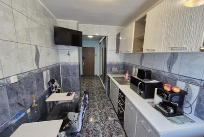 Apartament cu 2 camere decomandat în Vitan - 16