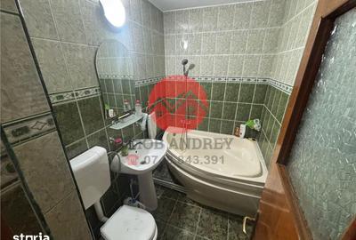Apartament cu 3 camere decomandat în Central - 11