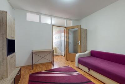 Garsonieră semidecomandată, mobilată în Tractorul - 2