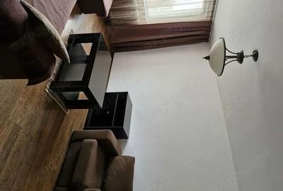 De inchiriat apartament 3 camere Ozana - 2