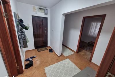 Apartament cu 4 camere decomandat, mobilat în Central - 8