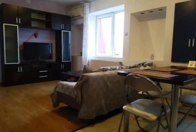 Apartament cu 3 camere decomandat în Metalurgie - 3