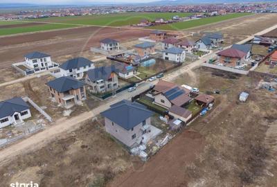 Casă cu 5 camere cu Teren 500 Mp în Central - 2