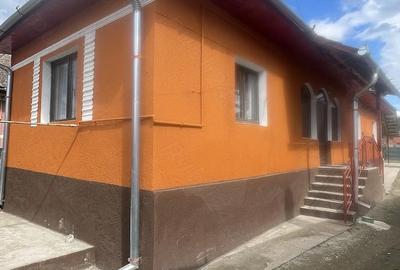 Casă cu 3 camere cu Teren 1400 Mp în Șoimuș - 4