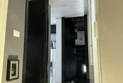 Garsonieră decomandată în Central - 5