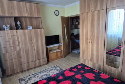 Inchiriez apartament cu 2 camere zona Orion,vis a vis de magazin Profi - 5