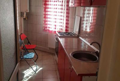 Apartament cu 2 camere semidecomandat în Viziru 1 - 4