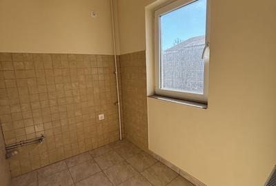 Garsonieră decomandată, mobilată în Lipovei - 4