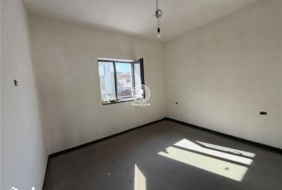 Casă cu 4 camere cu Teren 460 Mp în Miroslava