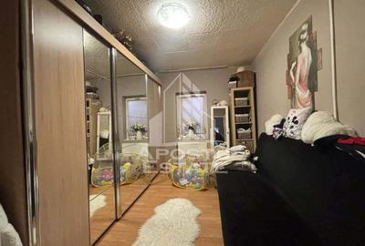 Casă cu 6 camere cu Teren 398 Mp în Girocului - 6