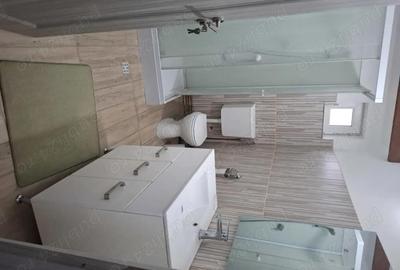 Garsonieră decomandată în Alfa