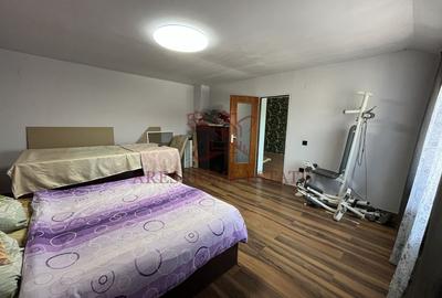 Casă individuală P+1+pod, pe piloni cu panouri solare - 3