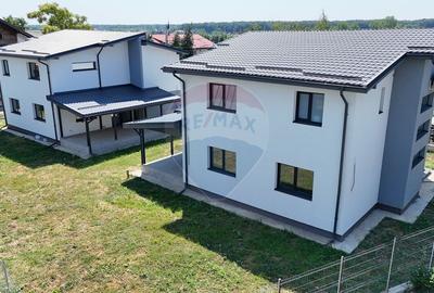 Casă individuală cu 5 camere cu Teren 500 Mp în Tâncăbești - 3