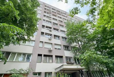 Apartament 2 camere Bd Uverturii Metrou 52mp Lujerului 3 minute - 2
