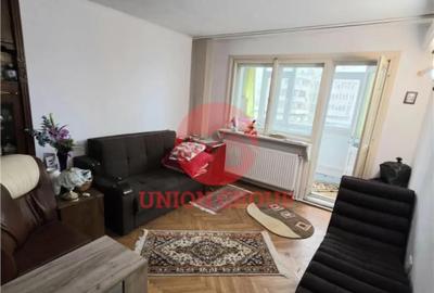 Apartament cu 3 camere decomandat în Casa de Cultură - 4