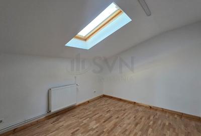 Casă individuală cu 8 camere cu Canalizare în P-ța Unirii - 9