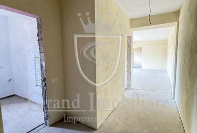 Apartament cu 3 camere în Borhanci