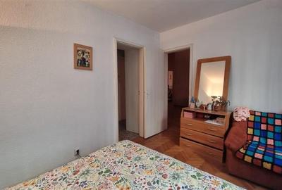 Apartament 2 camere strada Stirbei Voda, vedere spre Hotel Radisson Apartament 2 camere strada Stirbei Voda, vedere spre Hotel Radisson - 3