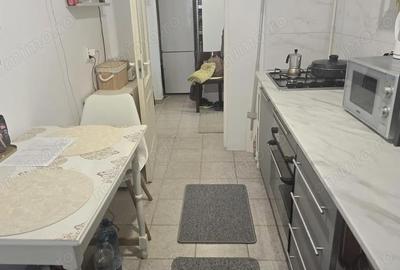 Apartament cu 2 camere decomandat în Piața Centrală - 4