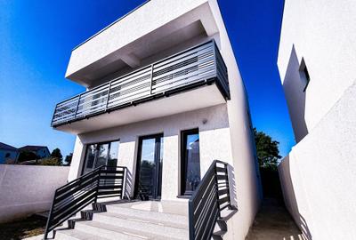 Vindem vila in Navodari zona centrala - 7