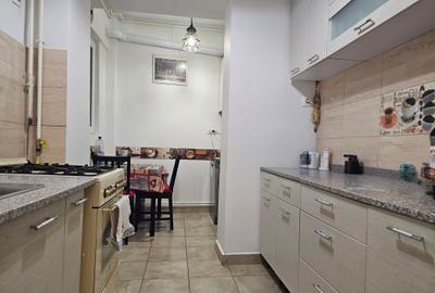 Apartament cu 3 camere semidecomandat, mobilat în Armeneasca - 6