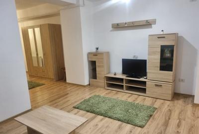 Garsonieră decomandată, mobilată în Faleza Nord