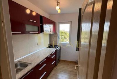 Apartament 3 camere , Malu Rosu , Ploiesti , mobilat complet - 1