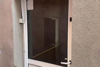 Spațiu comercial, de 120 mp, în Popoveni - 2